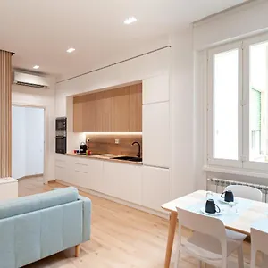 Victoria's New Appartement